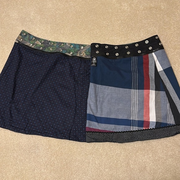 Zand Amsterdam adjustable reversible wrap skirt snap closure 28” smallest - Picture 6 of 12